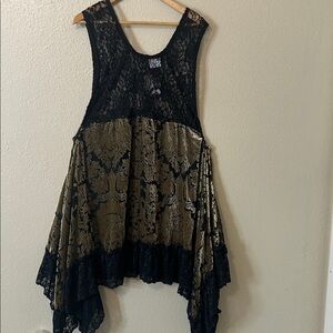 Spellbound Black and Gold Lace Sleeveless Tunic